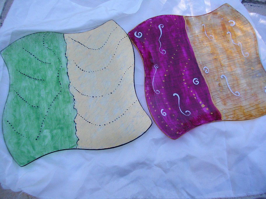 ASSIETTES STYLEES L'UNE